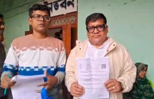 এসআইআর হিয়ারিং-এর ডাক পেয়ে বিডিও অফিসে হাজির পুরাতন মালদা পৌরসভার ভাইস চেয়ারম্যান, হয়রানির অভিযোগে সরব তৃণমূল নেতা